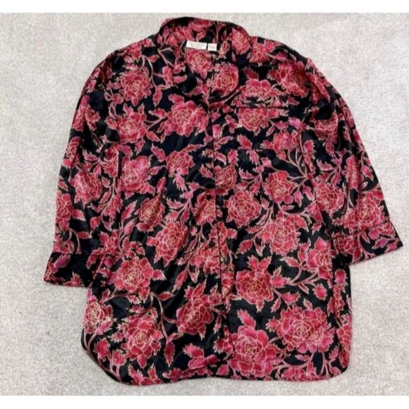 Victoria's Secret Pajama Shirt Red Black Floral Button Up Size Medium - Picture 1 of 8